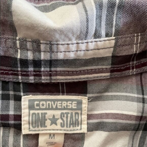 CONVERSE Plaid button down shirt size medium - Picture 4 of 5